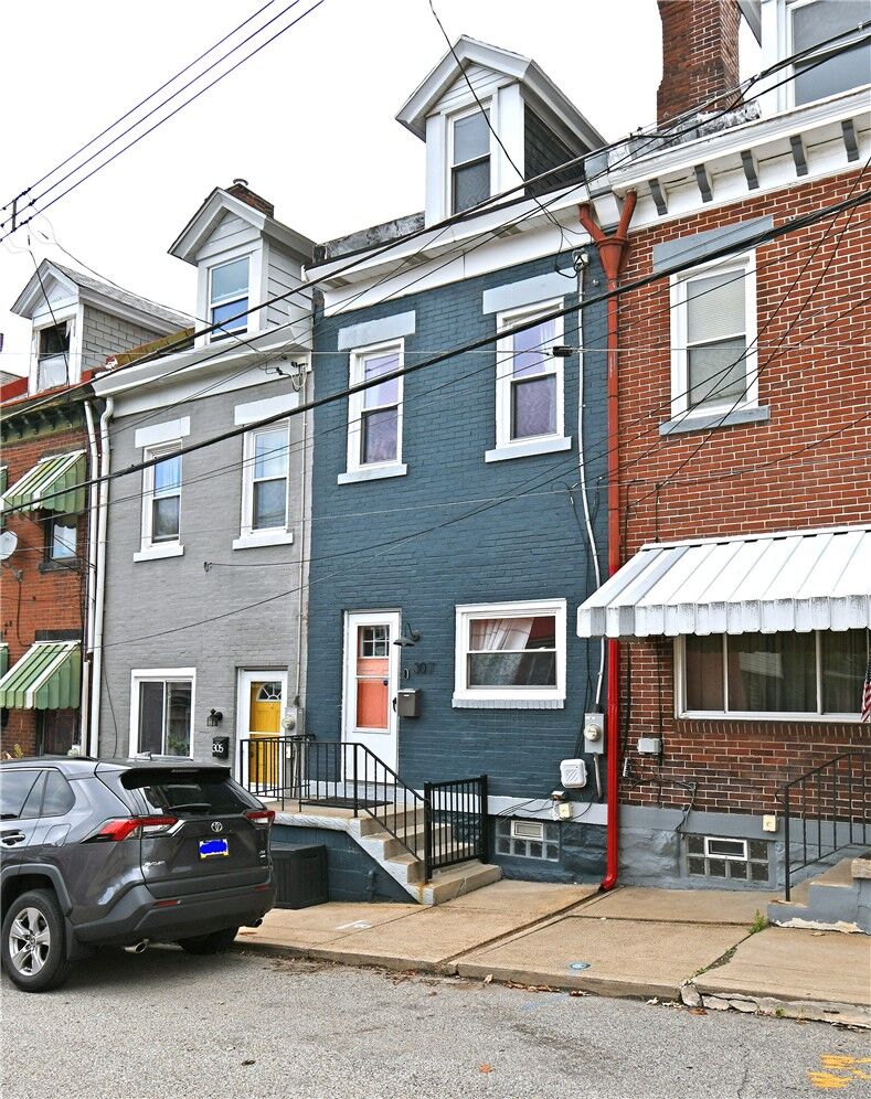 Property Photo:  307 46th St  PA 15201 