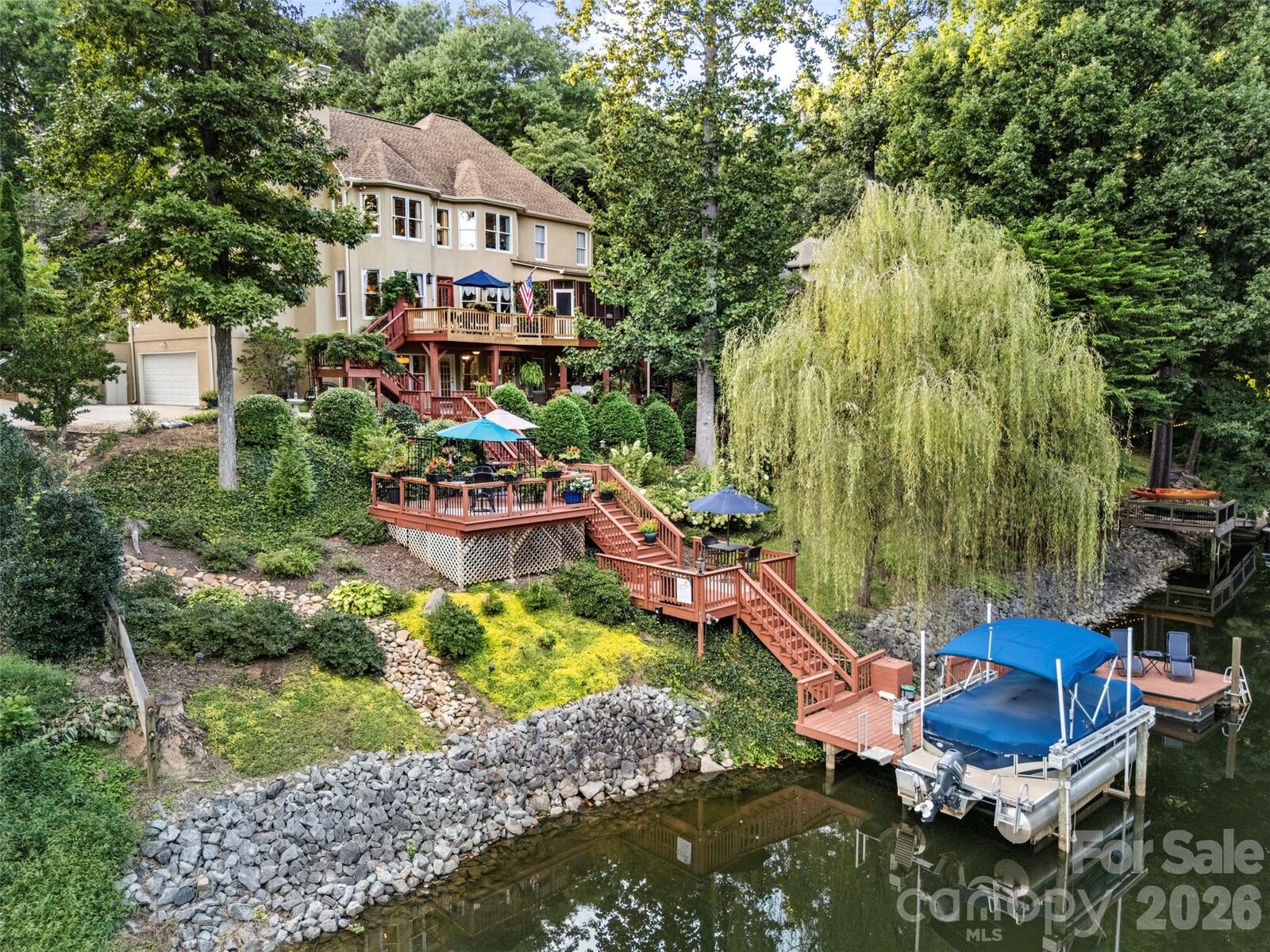 Property Photo: 135 Ridgetop Road NC 28117