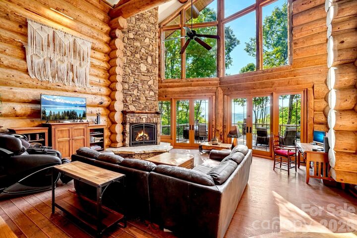 Property Photo:  476 Waterford Drive  NC 28751 