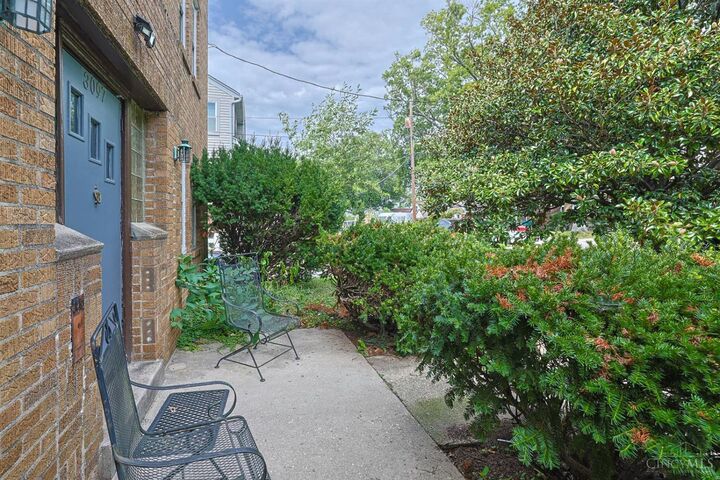 Property Photo: 3097 Riddle View Lane OH 45220