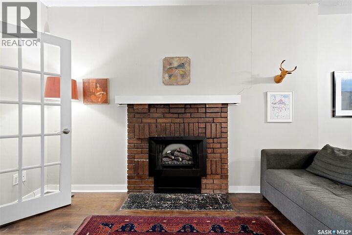 Property Photo:  1112 College Avenue  SK S4P 1A8 