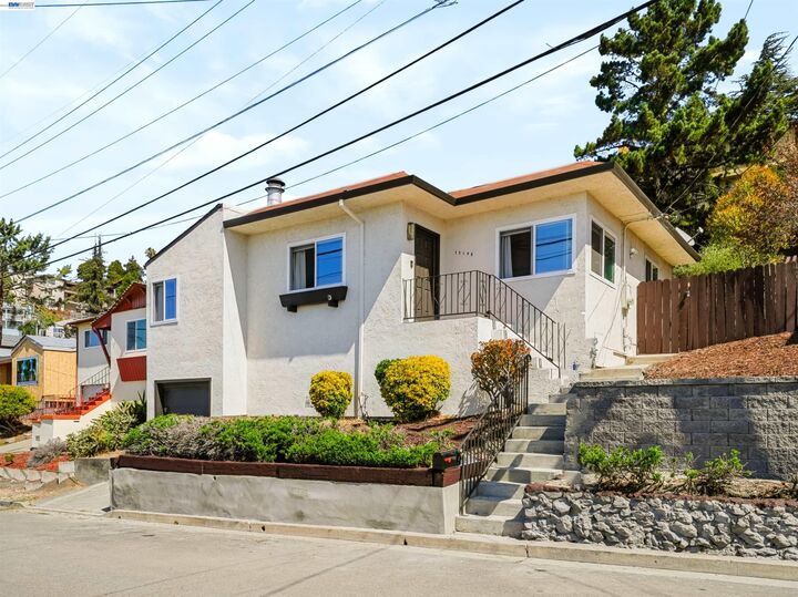 Property Photo: 17198 Roberto St CA 94546