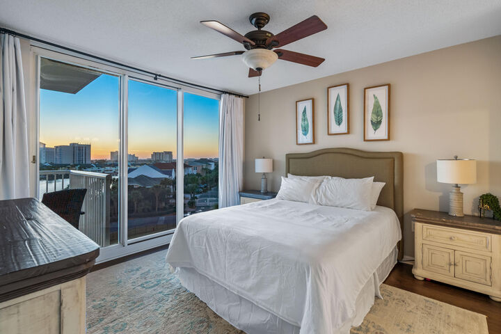 Property Photo: 970 U.s. 98 407 FL 32541