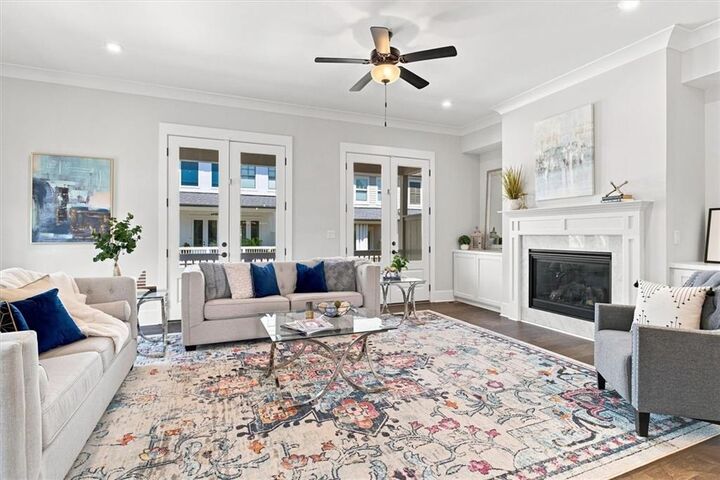 Property Photo:  560 Maplewood Drive  GA 30075 