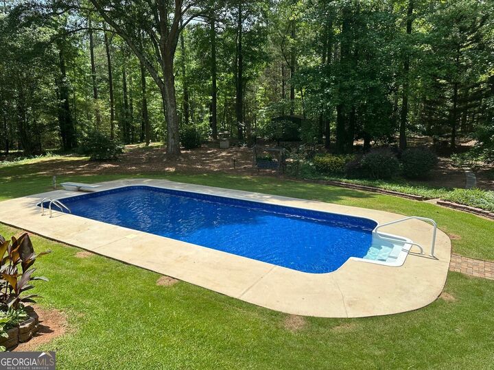 Property Photo: 63 Palmetto Pines Road GA 30268