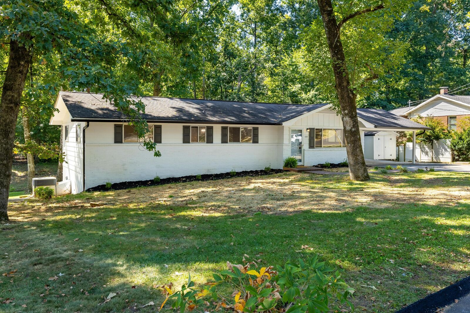 Property Photo: 1109 Peerless Drive NW TN 37312