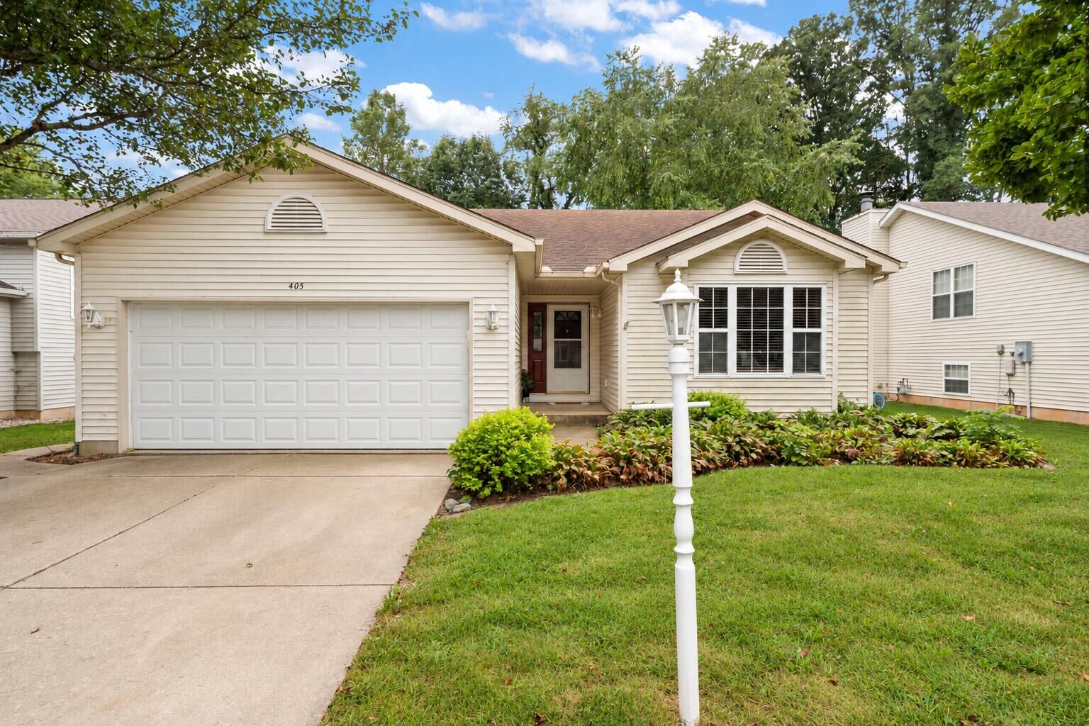 Property Photo:  405 Galway Drive  IN 46385 
