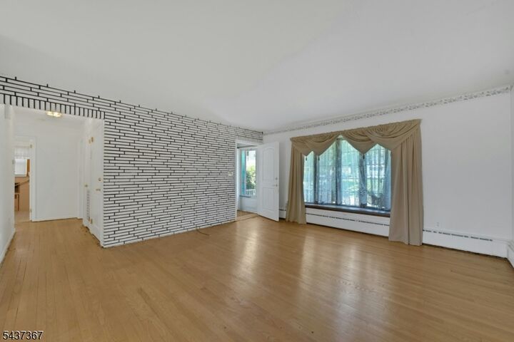 Property Photo: 316 Sanford Ave NJ 07071