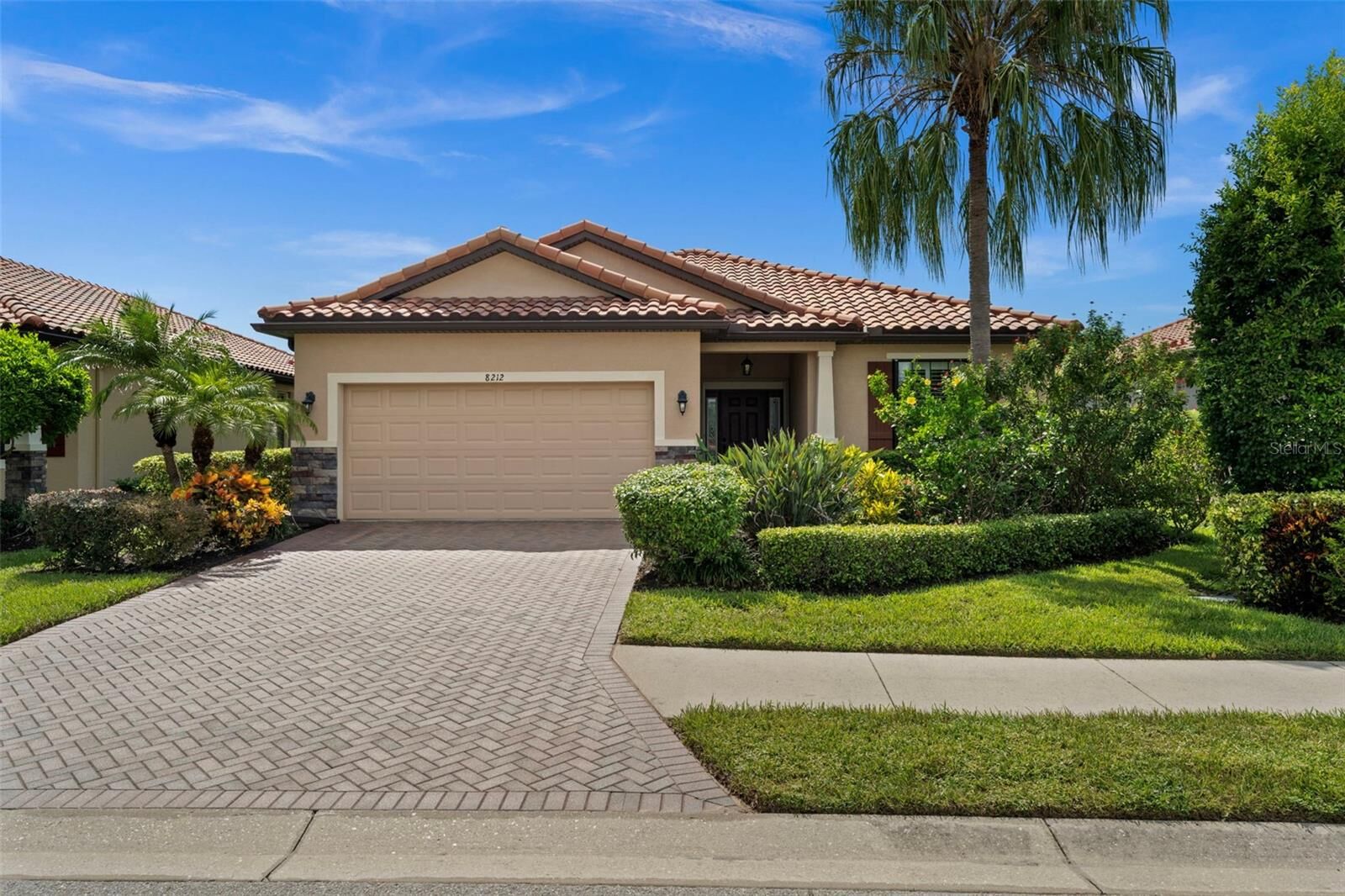 Property Photo: 8212 36th Street E FL 34243