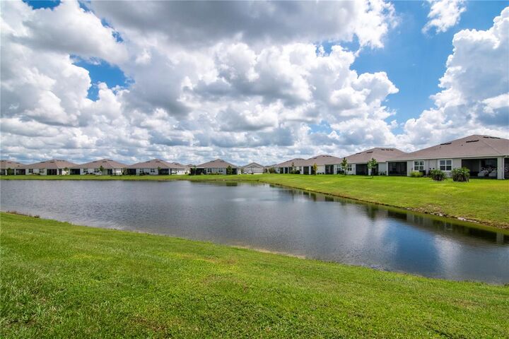 Property Photo:  8556 Bold Cypress Lane  FL 33545 