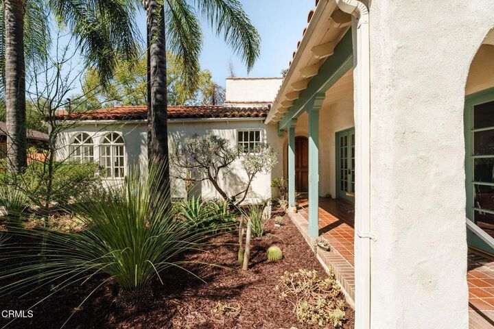 Property Photo:  615 S Mentor Avenue  CA 91106 