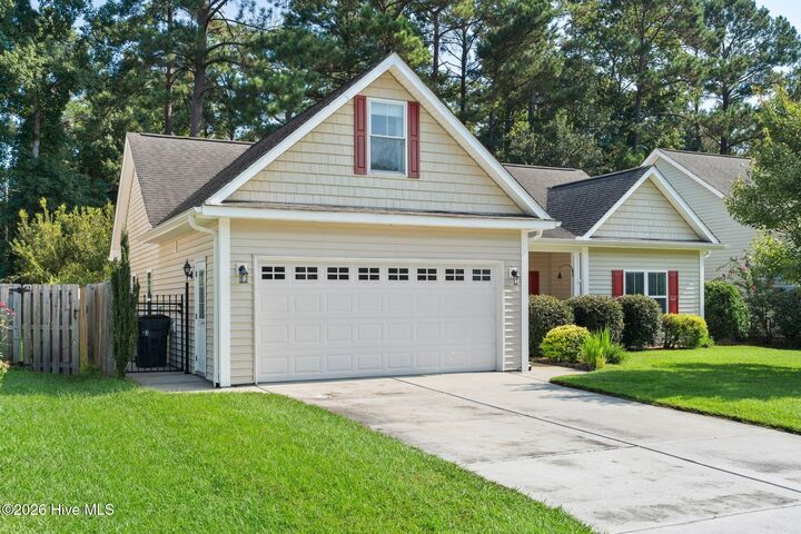 Property Photo:  8776 Lanvale Oaks Drive NE  NC 28451 