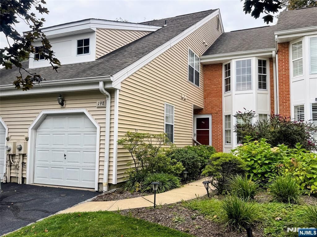 Property Photo:  198 Zeppi Lane  NJ 07052 