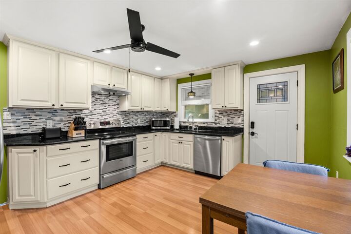 Property Photo:  531 Mast Road  NH 03045 