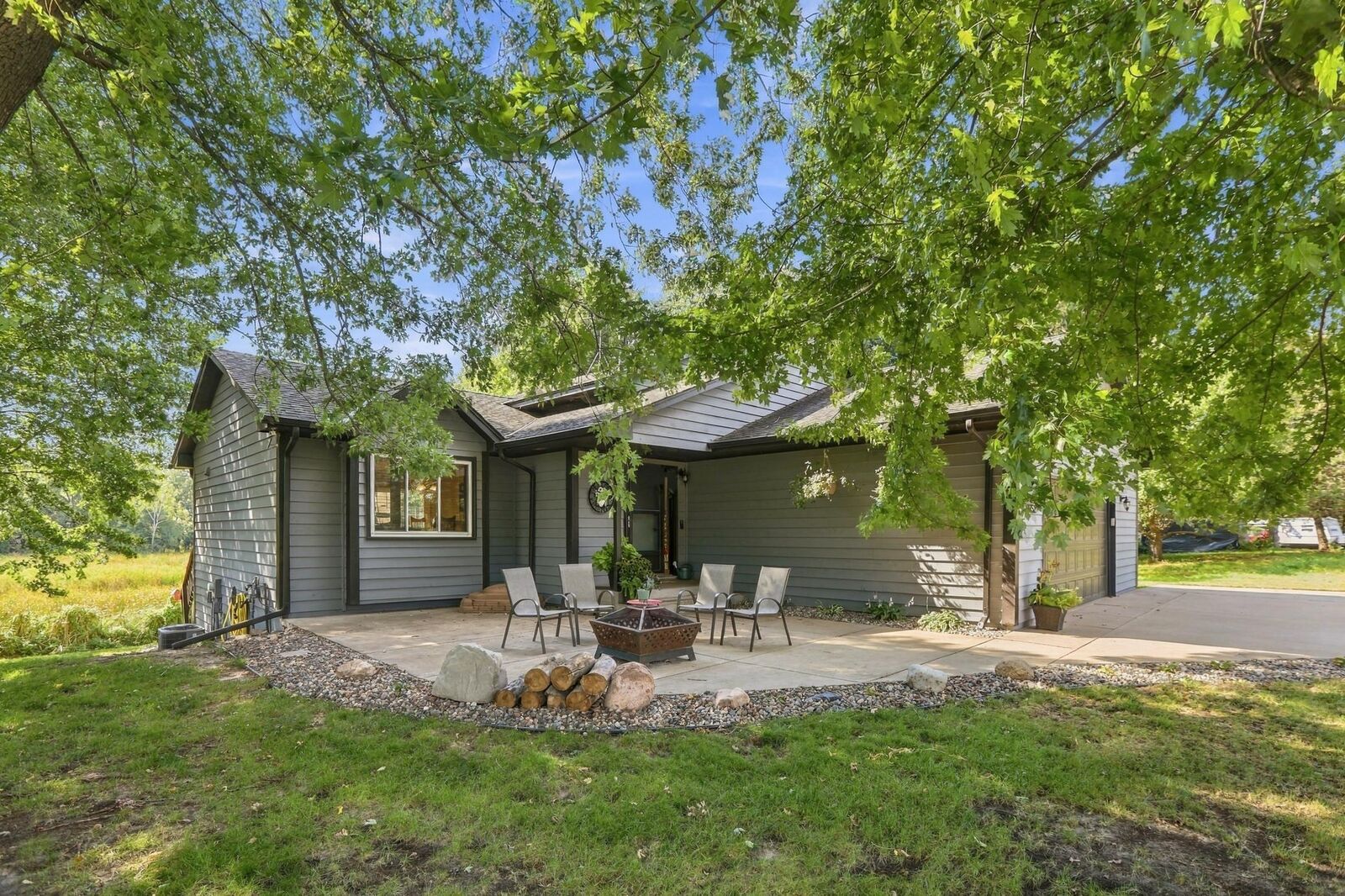 Property Photo:  12752 208th Avenue NW  MN 55330 
