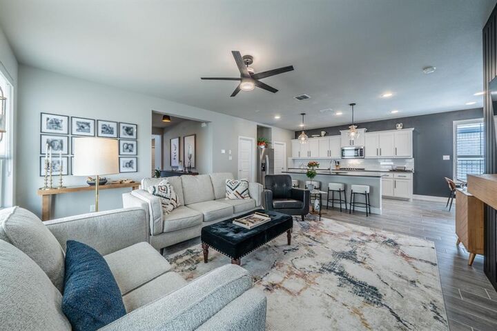 Property Photo:  201 Foreman Drive  TX 76065 