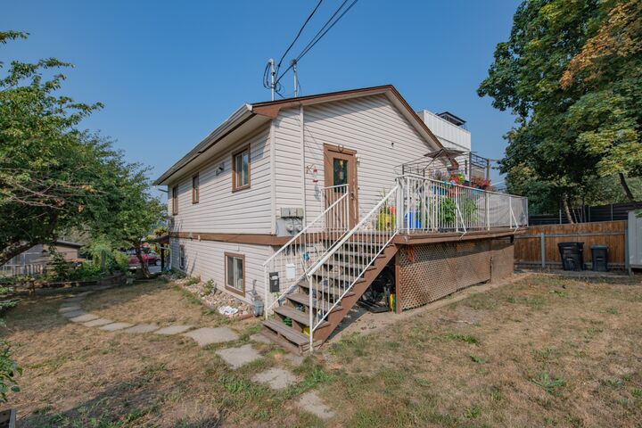 Multifamily at 3908 Pleasant Valley Road, Vernon