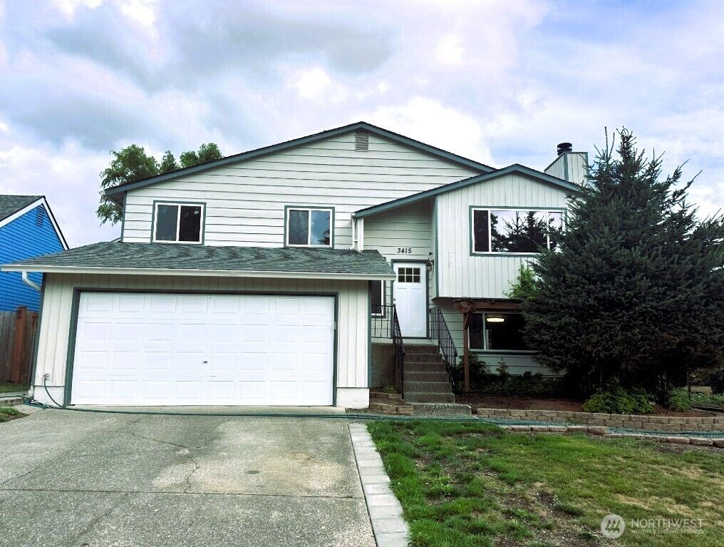 Property Photo: 3415 158th Street SW WA 98087