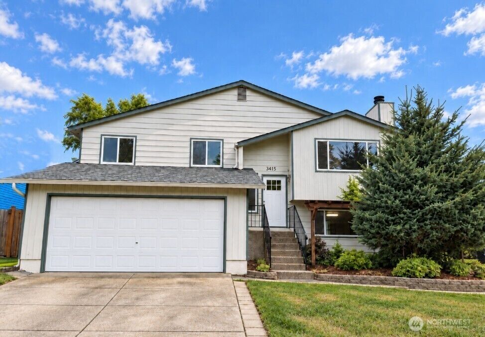 Property Photo:  3415  158th Street SW  WA 98087 