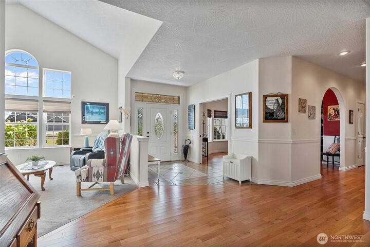 Property Photo:  127  Skyhawk Drive  WA 98591 