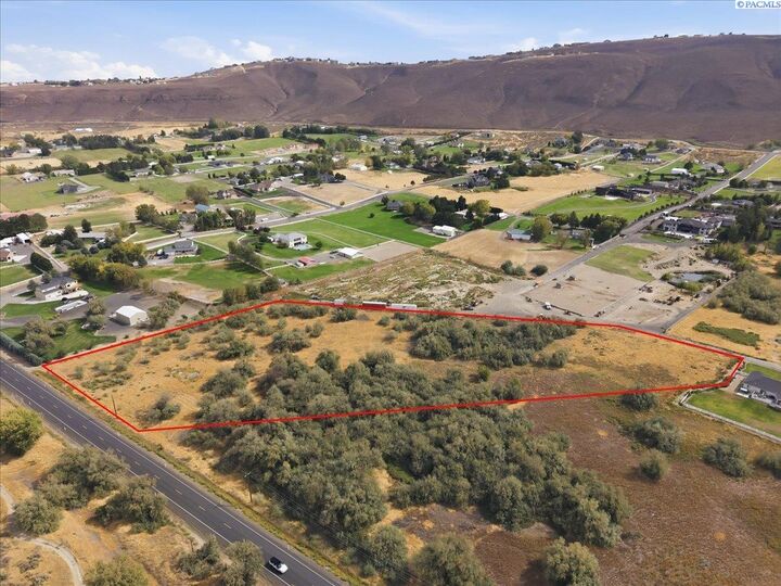 Property Photo: 27509 S 932 Prse WA 99338