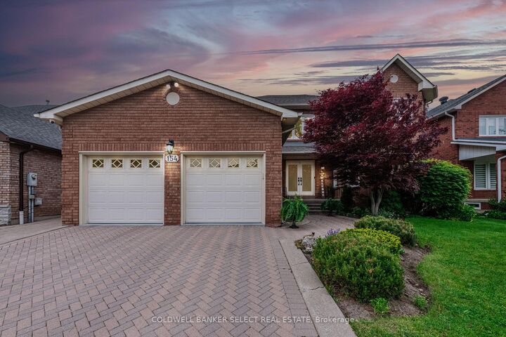 Property Photo:  154 Conti Crescent  ON L4L 6V4 