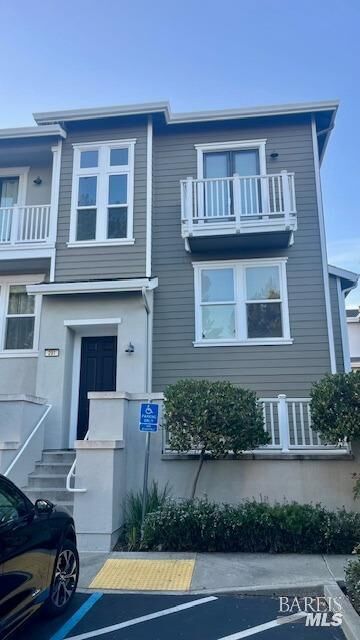 Property Photo:  291 Marina Village Way  CA 94510 