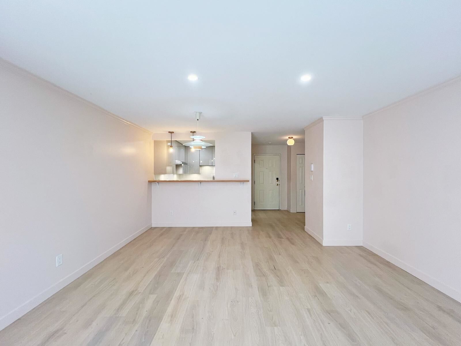 Property Photo:  8120 Bennett Road  BC V6Y 1N5 