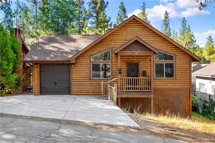 Property Photo: 40217 Dream Street CA 92315