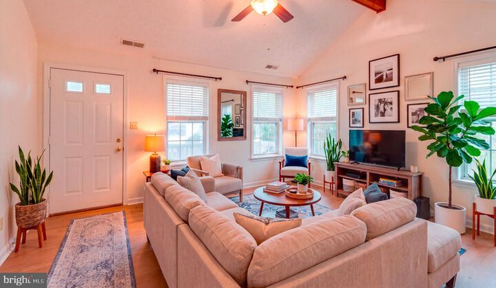 Property Photo:  23184 Bent Tree Lane  MD 20619 