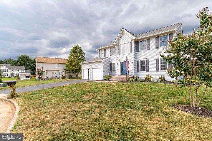 Property Photo: 14842 Crotona Court VA 22193