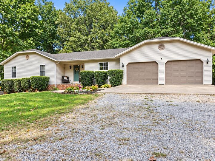 Property Photo: 5703 Fairview Road AR 72450-9741