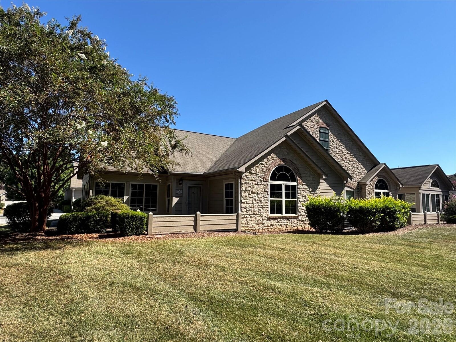 Property Photo:  3546 S Bank Court  NC 28105 