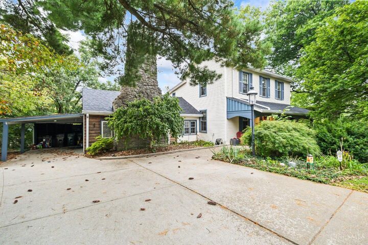 Property Photo:  3093 Diehl Road  OH 45211 