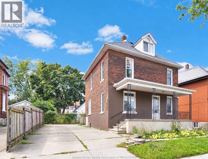 Property Photo:  231 Gladstone 1  ON N9A 2P6 