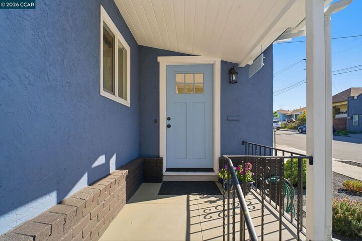 Property Photo: 22824 High Street CA 94541