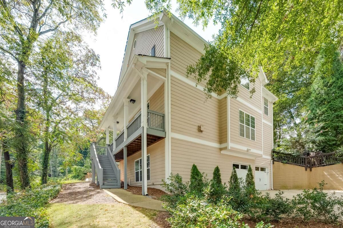 Property Photo:  1888 Marietta Road NW  GA 30318 