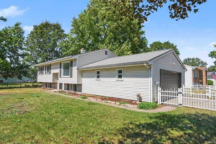 Property Photo:  2637 Frances Avenue  IN 46517-2137 