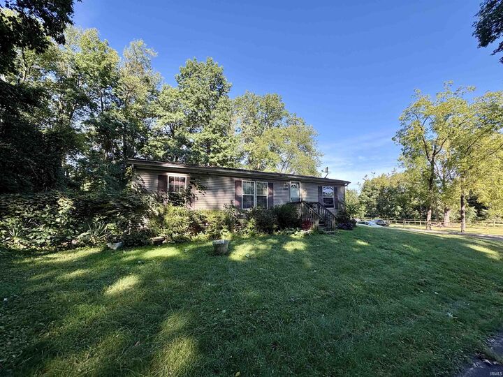 Property Photo: 2205 Philippa Street IN 46613-1300
