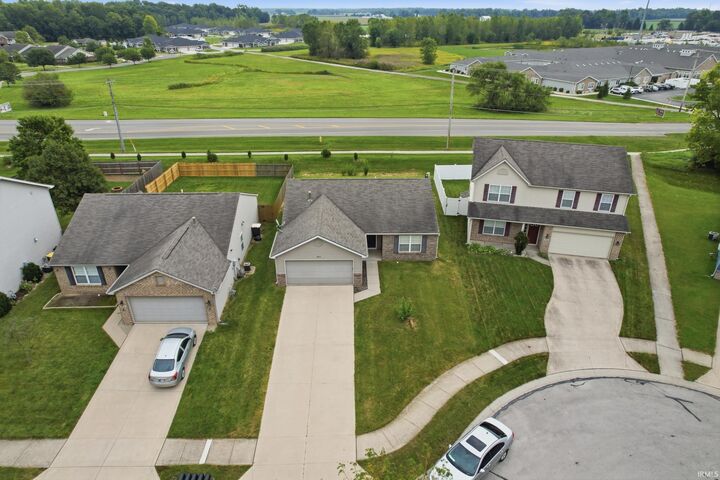 Property Photo: 3814 Stanton Hall Parkway IN 46815-5848