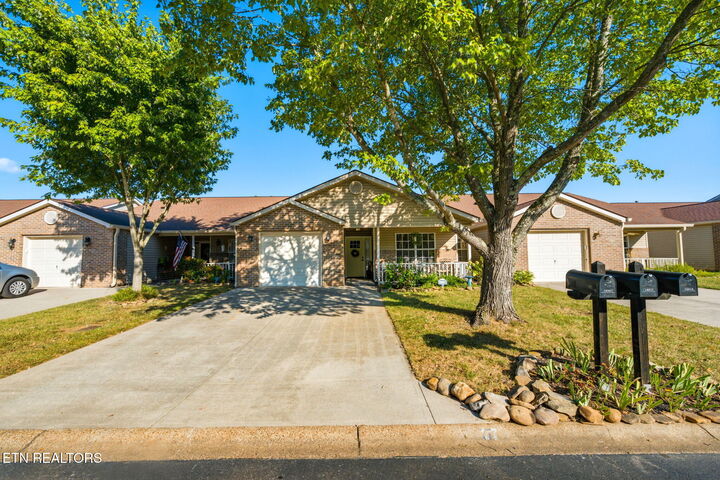Property Photo: 10017 Gate Post Way TN 37931