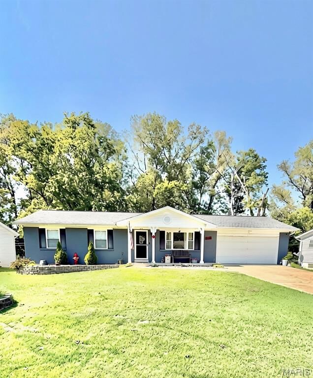 Property Photo: 313 Williams Drive MO 63025