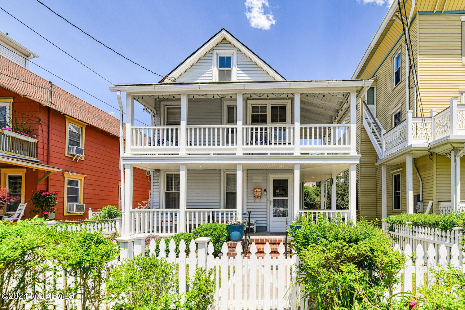 Property Photo:  21 Embury Avenue  NJ 07756 