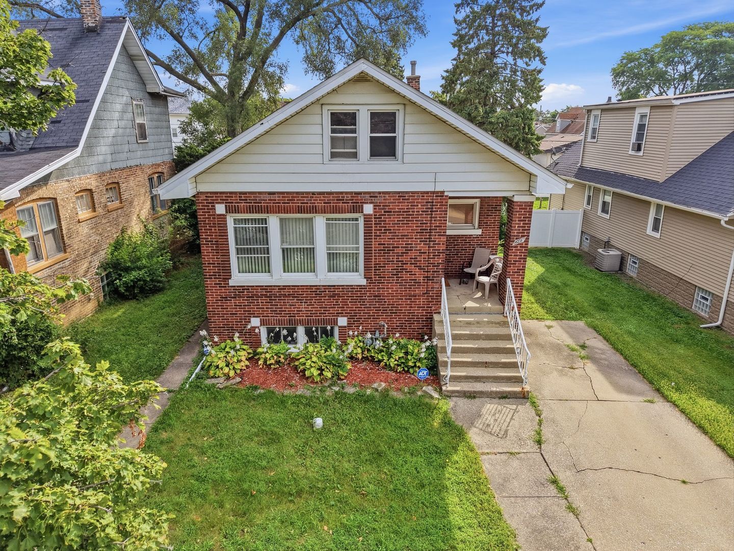 Property Photo: 617 23rd Avenue IL 60104