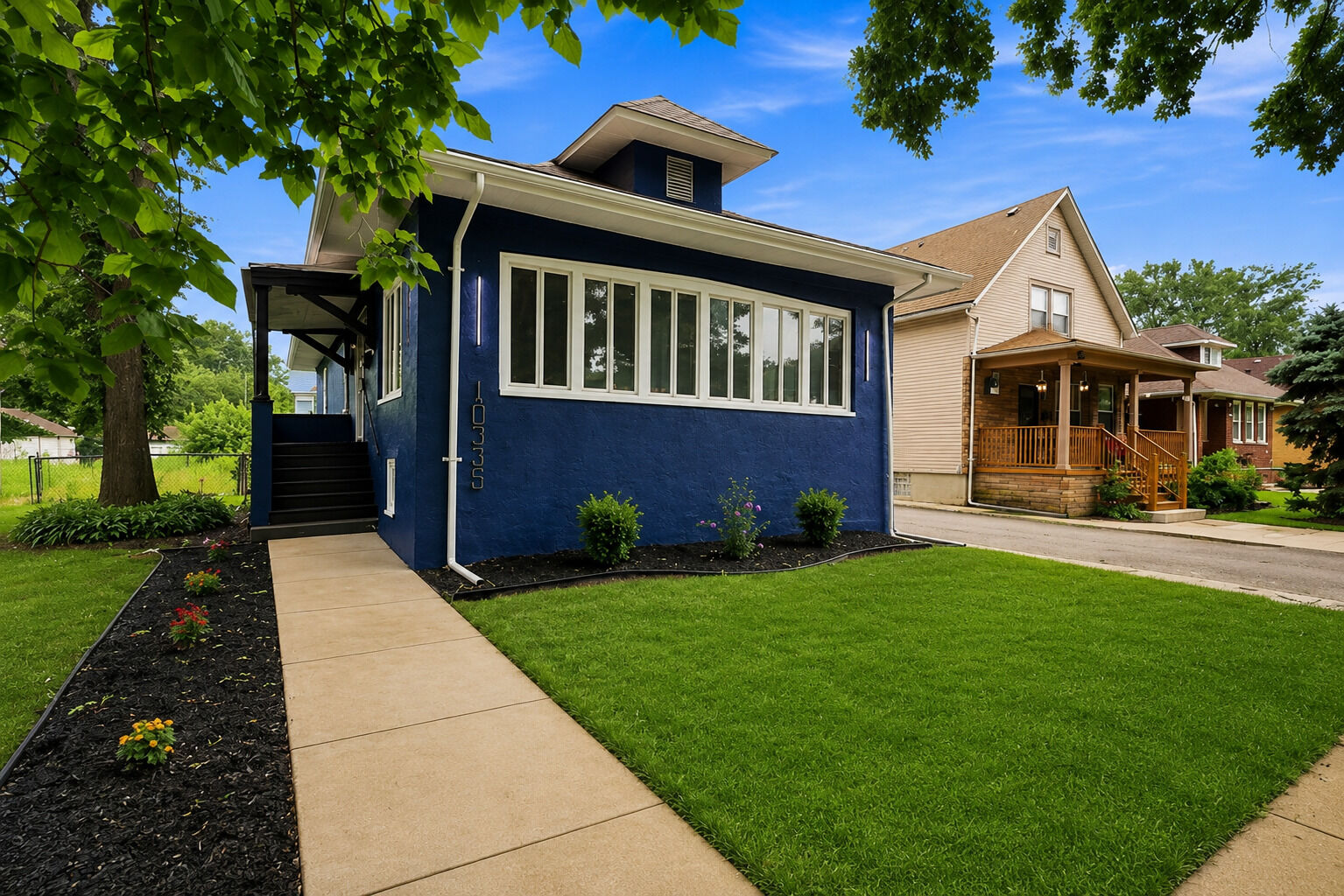 Property Photo: 10735 S Prospect Avenue IL 60643
