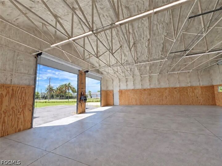 Property Photo:  6490 Shady Pine Lane  FL 33922 