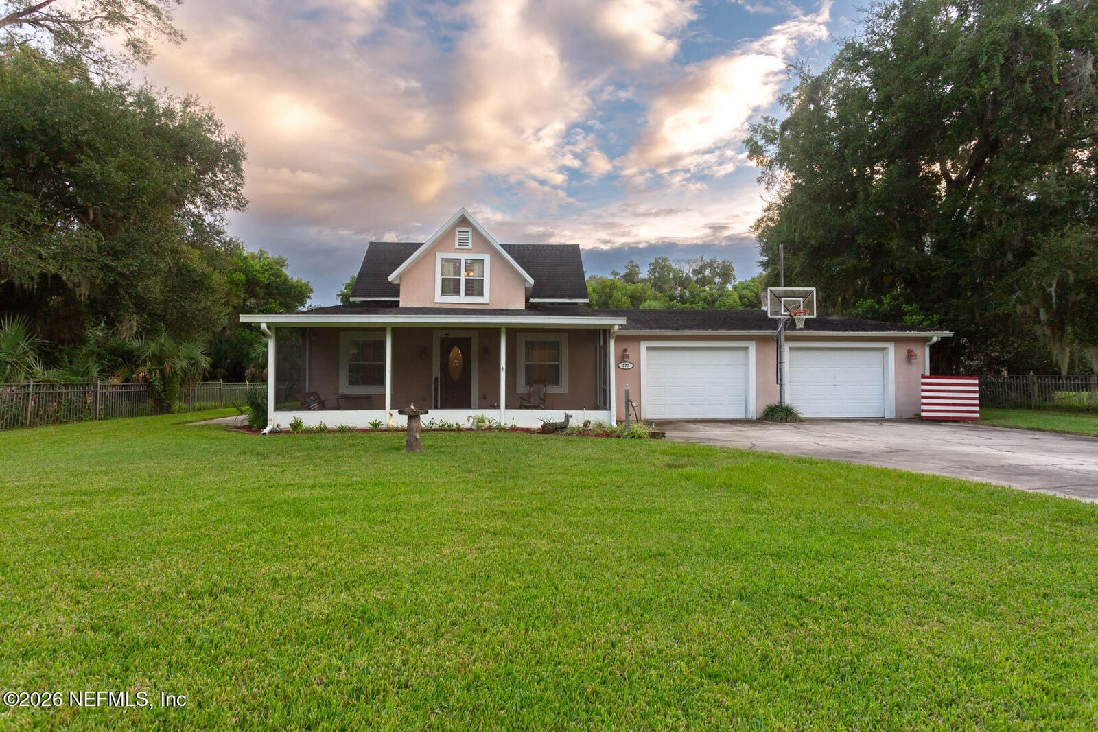 Property Photo:  177 Central Avenue  FL 32187 