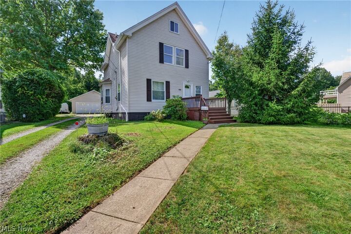 Property Photo: 19289 Westwood Drive OH 44149