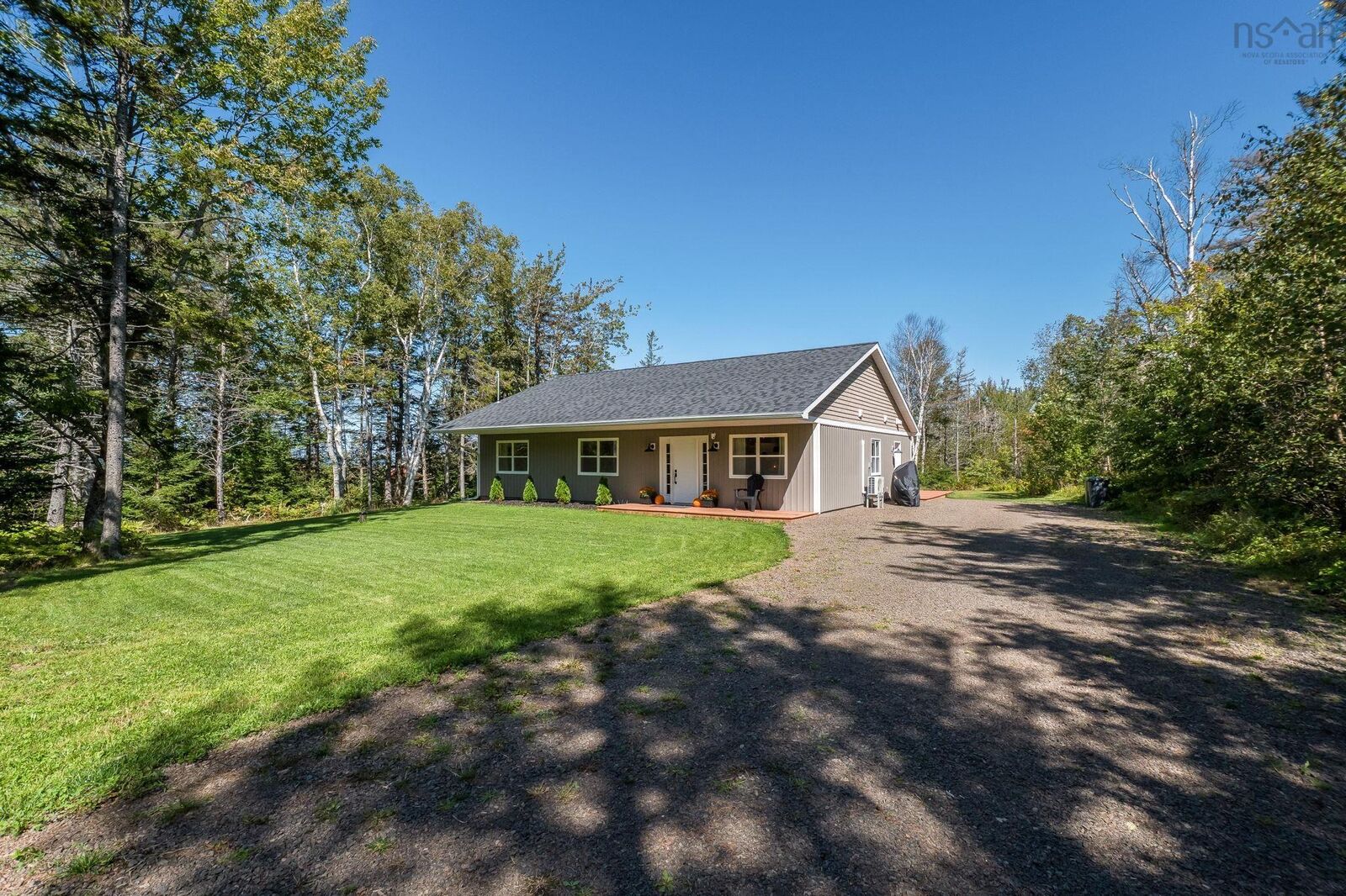 Property Photo:  1960 Long Point Rd  NS B0P 1E0 