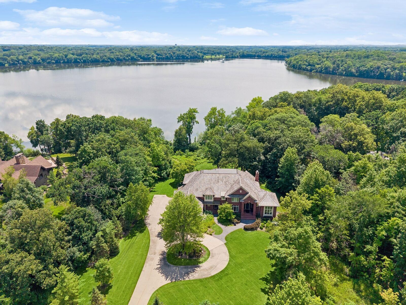 Property Photo:  6 Island Road  MN 55127 